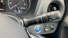 Toyota Yaris 1.0 VVT-i Icon 5dr Petrol Hatchback